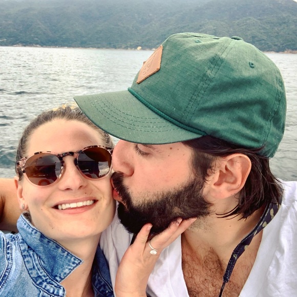 Meet your Posher, Alex - Picture 1 of 1